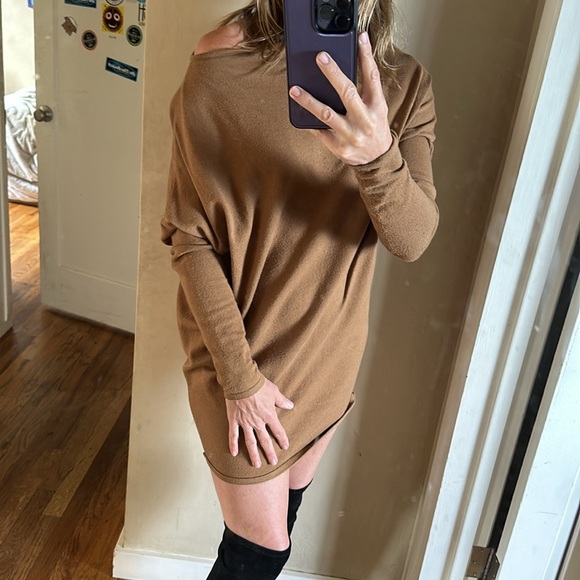 NBD brown off shoulder sweater - Picture 3 of 5